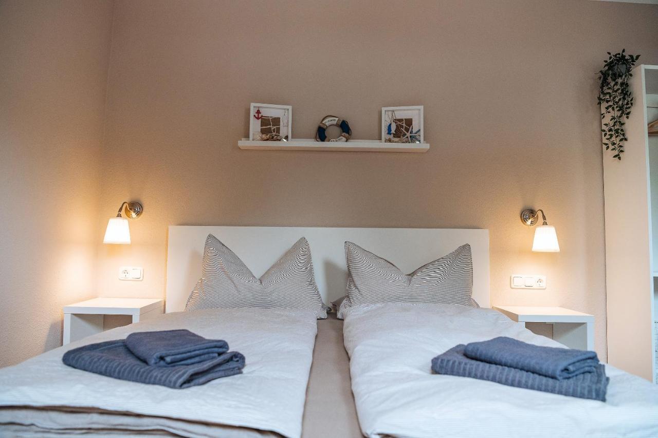 Apartment Am Erdbeerhof Rovershagen